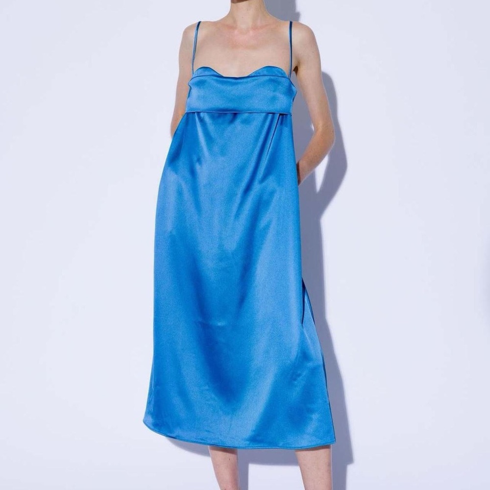 Toit Volant Blue Satin Verona Dress Midi